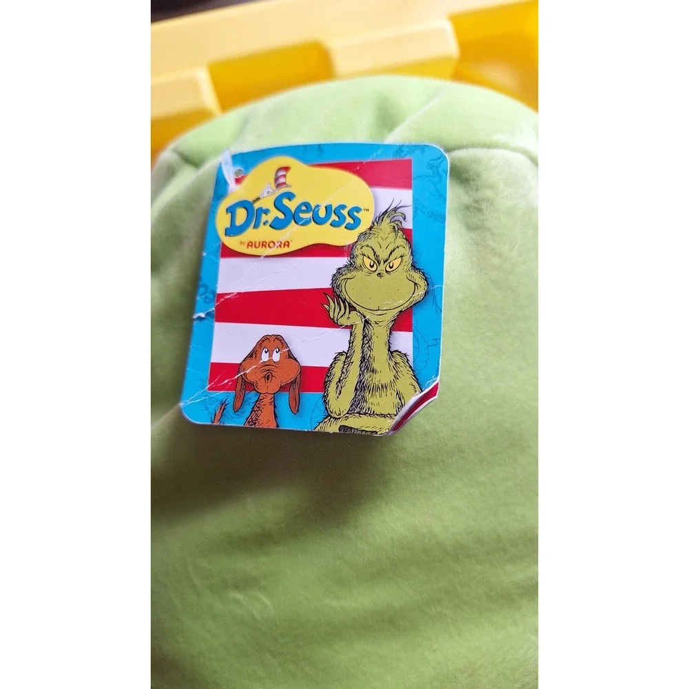 Dr. Seuss The Grinch Mallow Stuffed Green Pillow 8 in Soft‎ Plush NEW!